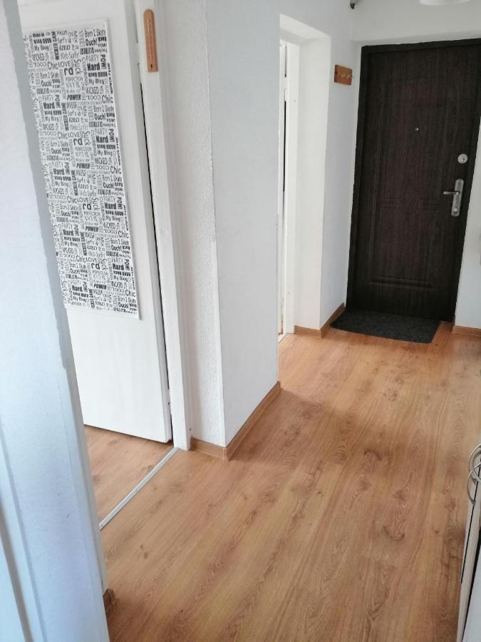 Wygodny Apartament Blisko Morza Lokciowe Esterno foto